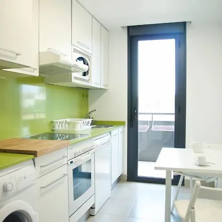 Diseno A Cien Metros Del Mar. Apartment *