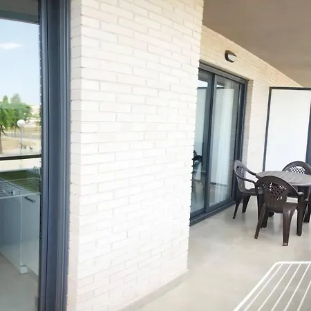 Diseno A Cien Metros Del Mar. Apartment *